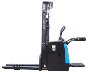ES16-RS, Transpalet electric catarg triplex 1.600 kg, cu platforma, baterii Li-Ion, ridicare maxima 5,5 m - Img 4