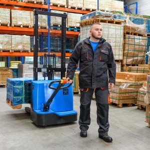 QDA12EL Transpalet electric cu catarg 1.200 kg, inaltime de ridicare 2.000 - 2.500 mm - Img 12