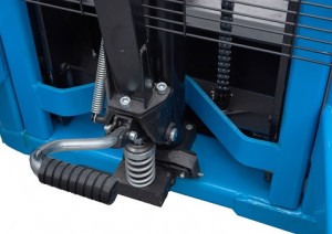 SDA2016 P, Stivuitor manual, pompa rapida, roti duble si roata PU, capacitate 2.000 kg., inaltime de ridicare 1.600 mm - Img 6