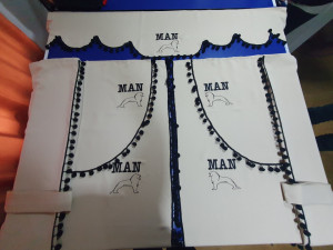 Set complet perdele MAN cu ciucuri rotunzi
