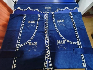 Set complet perdele MAN cu ciucuri rotunzi