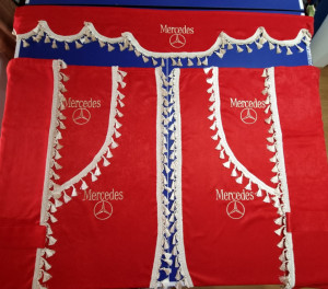Set complet perdele Mercedes cu ciucuri