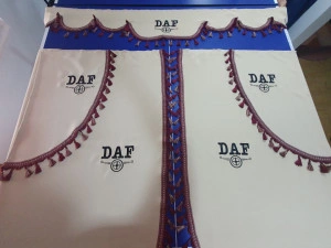 Set complet perdele DAF cu ciucuri