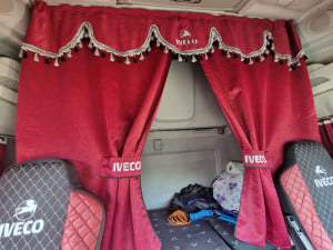 Set complet perdele Iveco Stralis cu ciucuri - Img 2