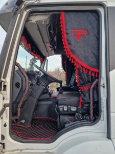 Set complet perdele Iveco Stralis cu ciucuri