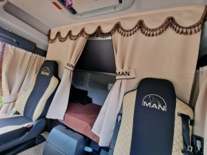 Set complet perdele MAN cu ciucuri