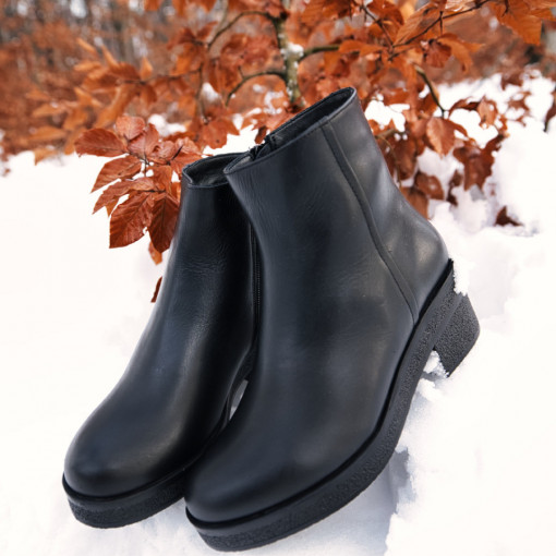 Ghete piele naturală Dama Bella Black Dep