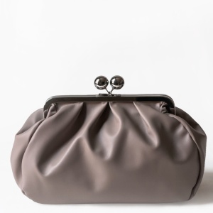 09 | TAUPE