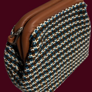 The Clutch Tweed - Img 1
