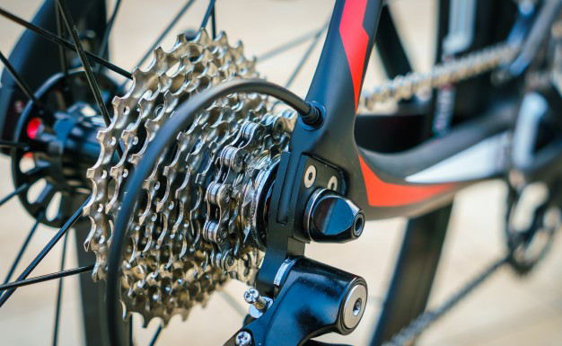 Cum schimbi corect vitezele bicicletei? 3 sfaturi pentru incepatori
