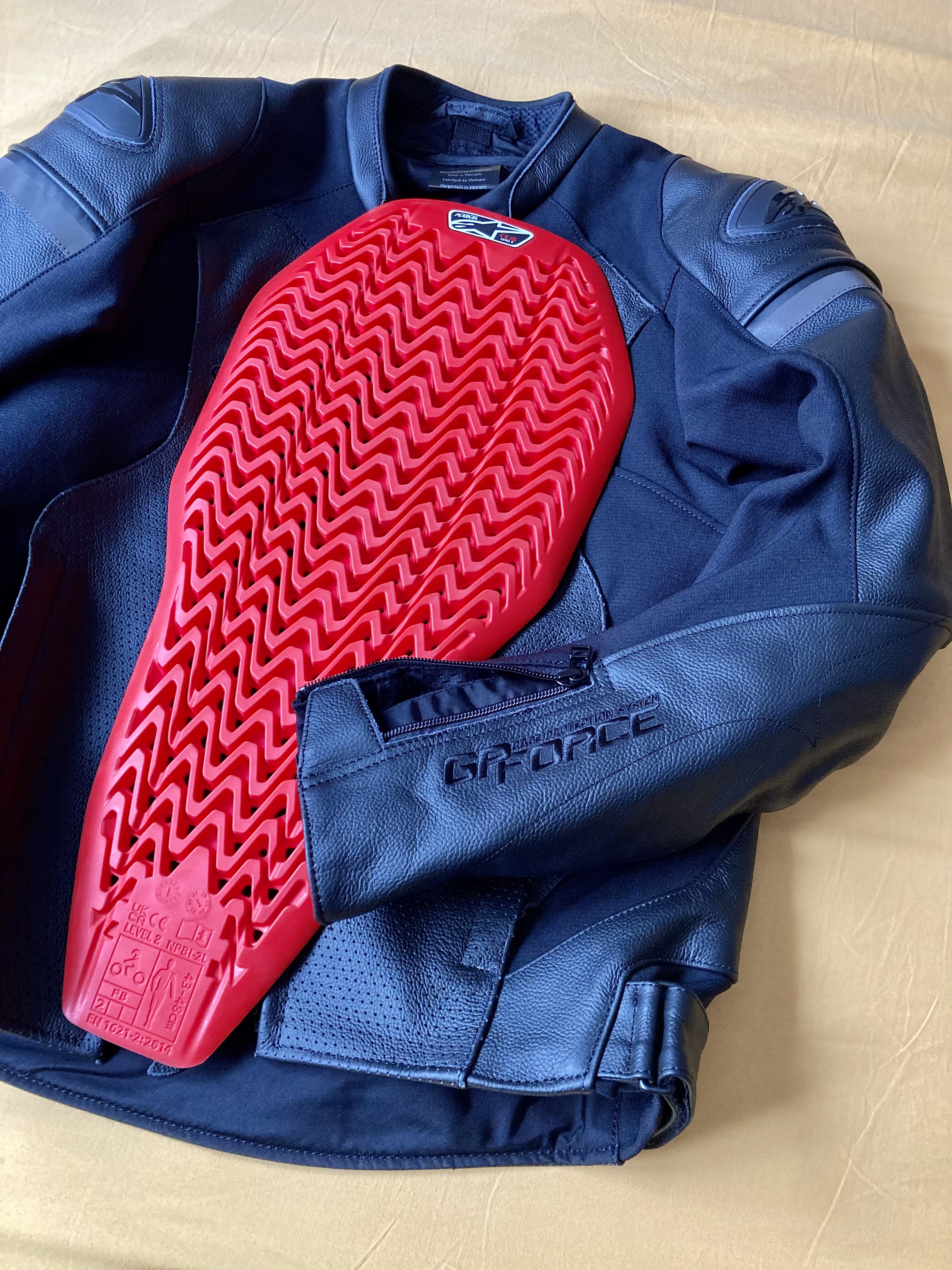 Alpinestars Nucleon Plasma Full Back Protector – Review complet după test real