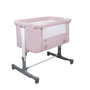 Patut Co Sleeper Asalvo Calm roz, reglabil 5 nivele de inaltime, picioare extensibile, material moale si usor de curatat, 80 x 65 x 84
