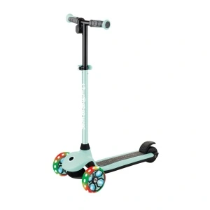Trotineta Globber E-MOTION 4, ghidon reglabil pe inaltime, roti cu LED, motor 80W, autonomie 8-10 km, culoare verde - Img 3