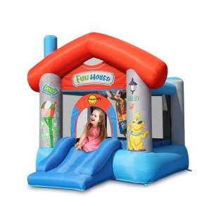 Saltea gonflabila Fun House cu tobogan, loc pentru sarituri si cos de baschet
