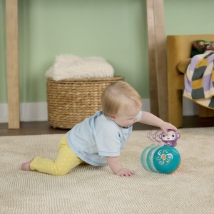 FISHER PRICE JUCARIE INTERACTIVA MUZICALA MAIMUTICA CU MINGE - Img 3