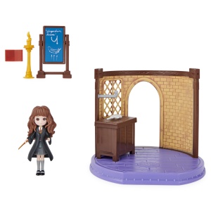 HARRY POTTER SET LUMEA VRAJILOR SALA DE CLASA - Img 3