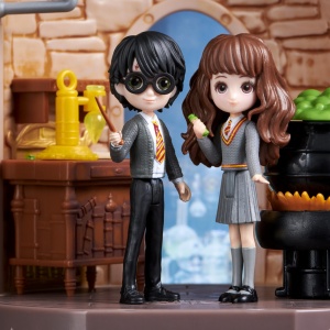 HARRY POTTER WIZARDING WORLD MAGICAL SALA DE CLASA MINIS POTIUNI HARRY POTTER - Img 4