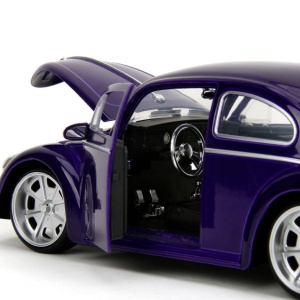JADA WEDNESDAY SET MASINUTA METALICA VOLKSWAGEN BEETLE 1:24 SI FIGURINA METALICA WEDNESDAY 7CM - Img 4