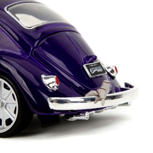 JADA WEDNESDAY SET MASINUTA METALICA VOLKSWAGEN BEETLE 1:24 SI FIGURINA METALICA WEDNESDAY 7CM - Img 6