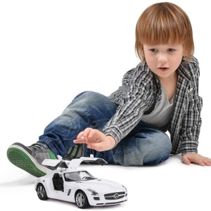 MASINA CU TELECOMANDA MERCEDES-BENZ SLS ALB SCARA 1 LA 14 - Img 3
