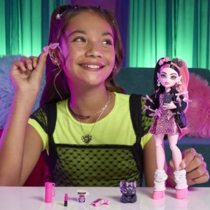 MONSTER HIGH PAPUSA DRACULAURA CU ACCESORII - Img 6