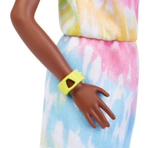 PAPUSA BARBIE FASHIONISTA CU PAR AFRO BLOND - Img 4