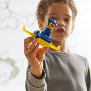 PATRULA CATELUSILOR ACTION PUPS SET VEHICUL DE SALVARE HOVERBOARD SI FIGURINA CHASE 5 CM - Img 7