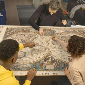 PUZZLE HARTA ANTICA A LUMII 5000 - Img 3