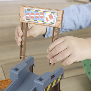 THOMAS SET DE CONSTRUCTIE RIDICA SI INCARCA MARFA CU DIESEL - Img 4