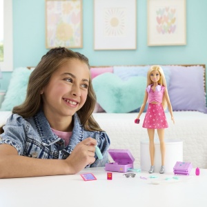 BARBIE FAMILY AND FRIENDS SET DE CALATORIE - Img 3