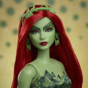 BARBIE SIGNATURE PAPUSA POISON IVY BATMAN 85 - Img 6