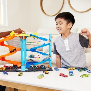 HOT WHEELS CITY TURNUL DE CURSE - Img 3