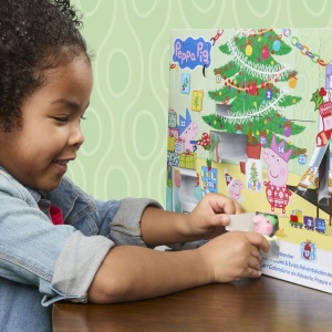 PEPPA PIG CALENDARUL DE ADVENT AL LUI PEPPA SI EVIE - Img 9