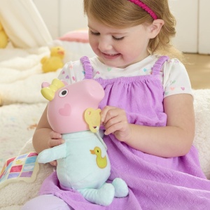 PEPPA PIG SET DE JOACA OINKS AND SNUGGLES PAPUSA EVIE INTERACTIVA CU ACCESORII - Img 3