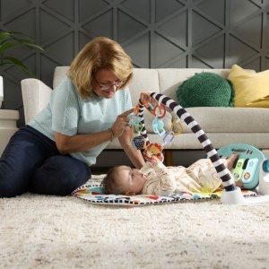 Saltea de joaca Fisher Price cu pian muzical, design unisex, multicolor, 70x45x10cm  - Img 6