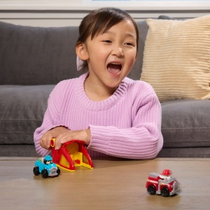 Set figurine Paw Patrol Marshall cu vehicul lansator, rosu, 25.08x20.32x8.26cm - Img 4