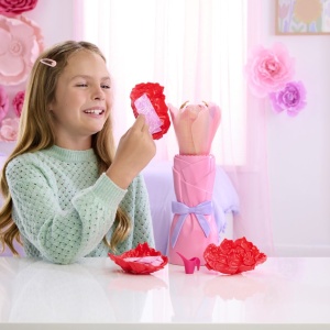 BARBIE PETAL POP SET PAPUSA BARBIE TRANDAFIR ROSU SI ACCESORII - Img 5