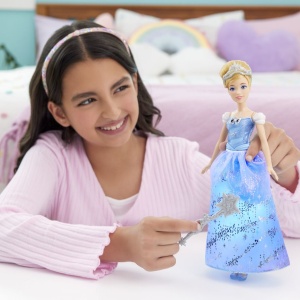 DISNEY PRINCESS PAPUSA CENUSAREASA INTERACTIVA CU ROCHIE LUMINOASA - Img 3