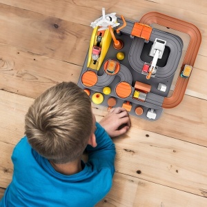 Jucarie interactiva MalPlay, Pista cu obstacole si masini - Img 12