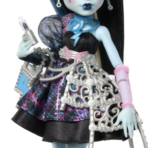 MONSTER HIGH ZIUA DE NASTERE DULCE SI INFRICOSATOARE PAPUSA FRANKIESTEIN CU ACCESORII - Img 5