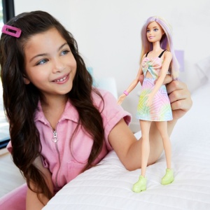PAPUSA BARBIE FASHIONISTA BLONDA CU SUVITE MOV - Img 3