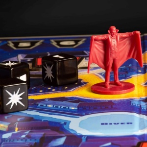 RAVENSBURGER JOC HORRIFIED UNIVERSAL MONSTERS IN LIMBA ENGLEZA - Img 3