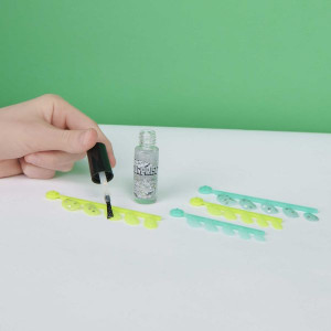 Set pentru unghii fabuloase Cool Maker, Go Glam Nail Surprise Shimmer - Img 2