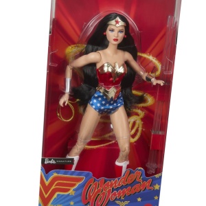 BARBIE SIGNATURE PAPUSA BARBIE WONDER WOMAN - Img 3