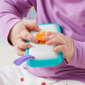 FISHER PRICE PRIMUL MEU TELEFON SELFIE FUN - Img 4