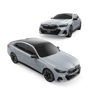 Masina cu telecomanda Rastar BMW I5, gri, scara 1:24, 38.5x12x10cm, 2WD  - Img 4