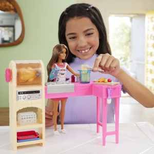 Set de Joaca Barbie Estate, Bucatarie cu Papusa Teresa si Accesorii Tematice - Img 3