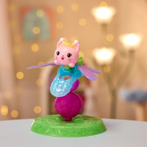Figurină Gabbys Dollhouse Fairylandia inel de zână cu figurina Kitty Fairy, multicolor, 12.7x11.11x8.89cm - Img 5