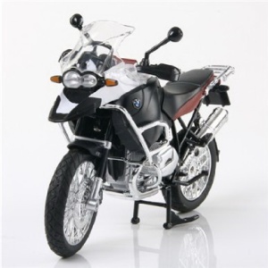 MOTOCICLETA METALICA BMW RS1200 GS ROSU SCARA 1 LA 9 - Img 3