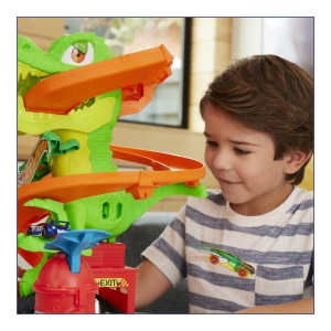HOT WHEELS CITY SET STATIA DE POMPIERI SI BATALIA CU TREX - Img 9